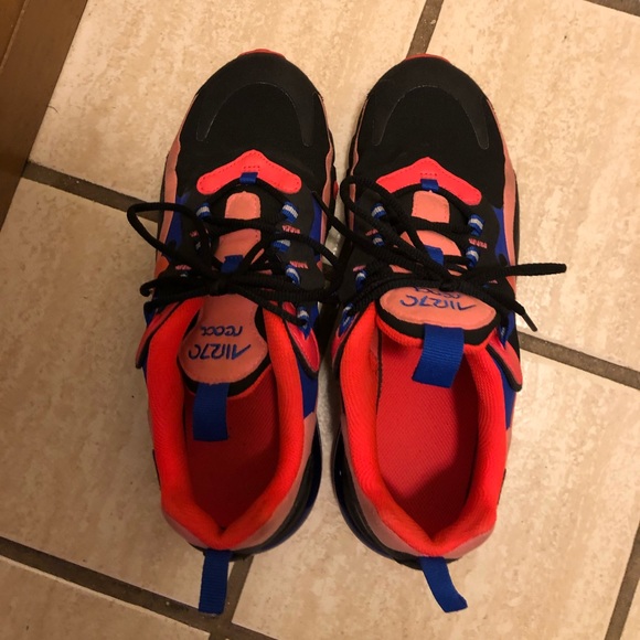 Nike 270 react! 5.5 youth size! - Picture 1 of 4